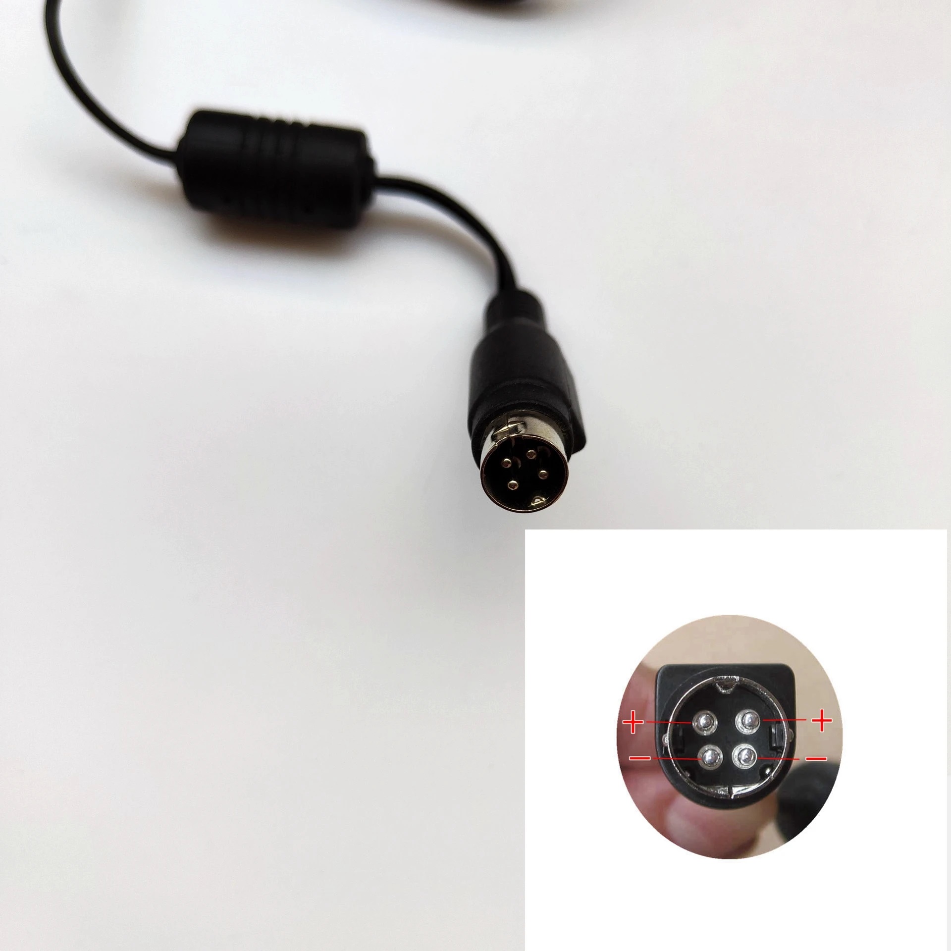 Original CWT Channel Well Technology PAA040F AC/DC Adapter 12V 3.33A (10mm, 4-Pin) for Network DVR Power Supply