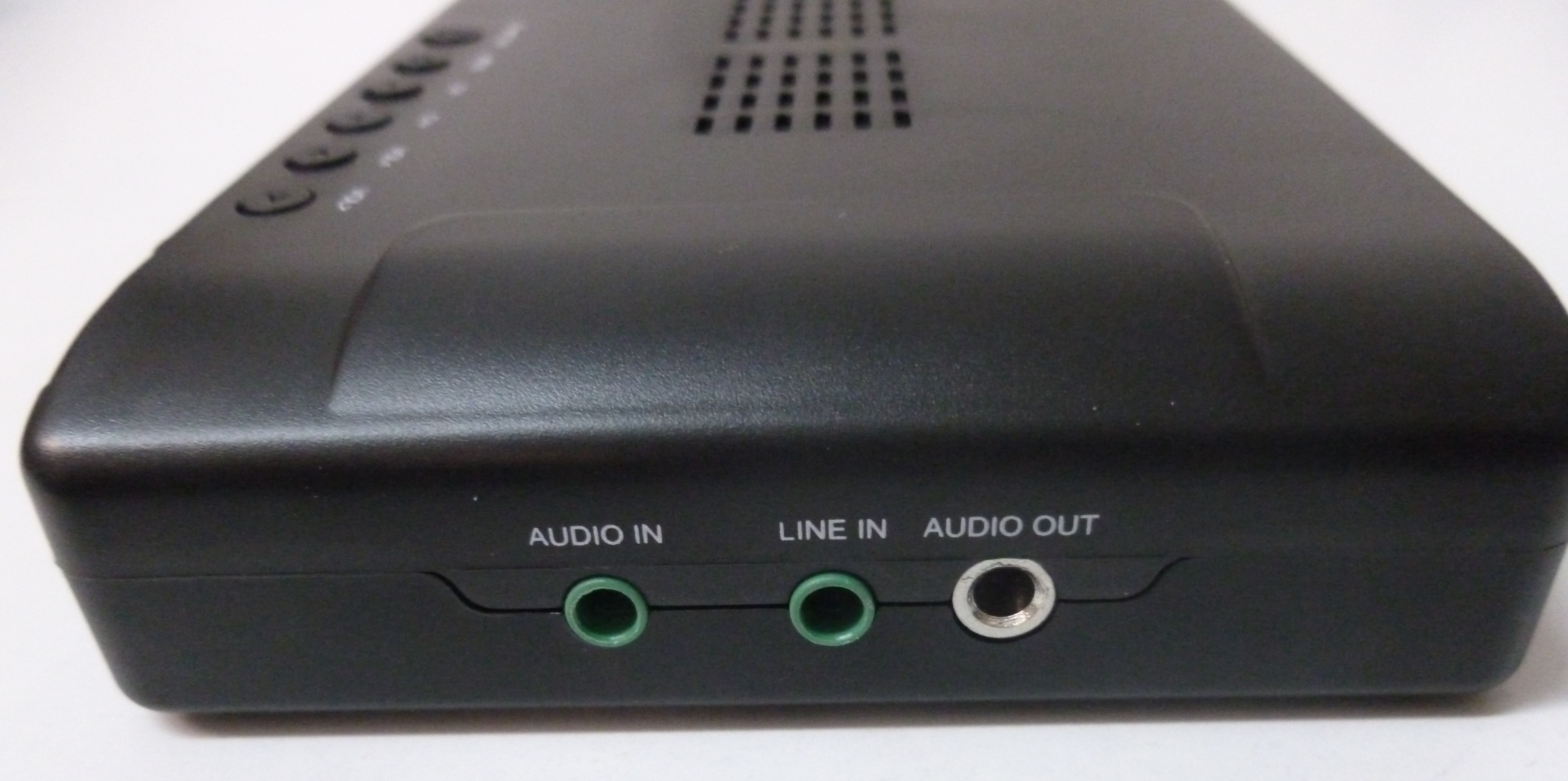 TV Box S-Video / RCA to VGA Converter (OEM)
