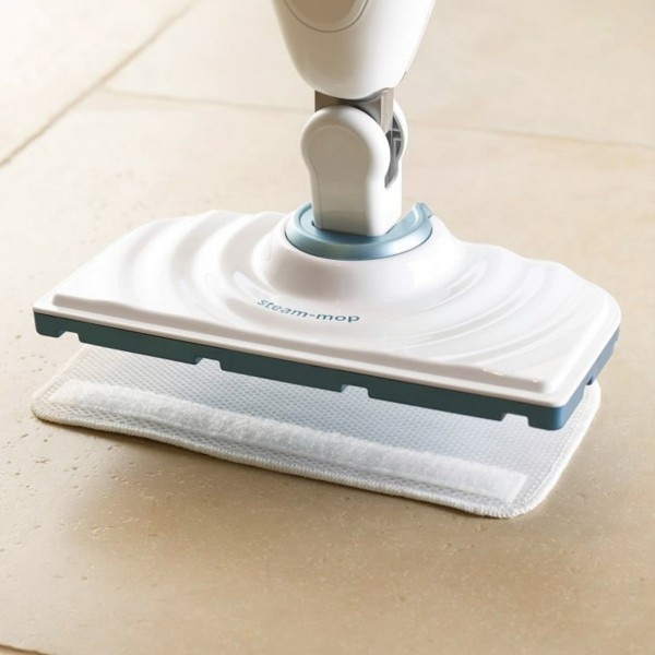 Black & Decker 3bar Pressure Steam Cleaner with Pole
