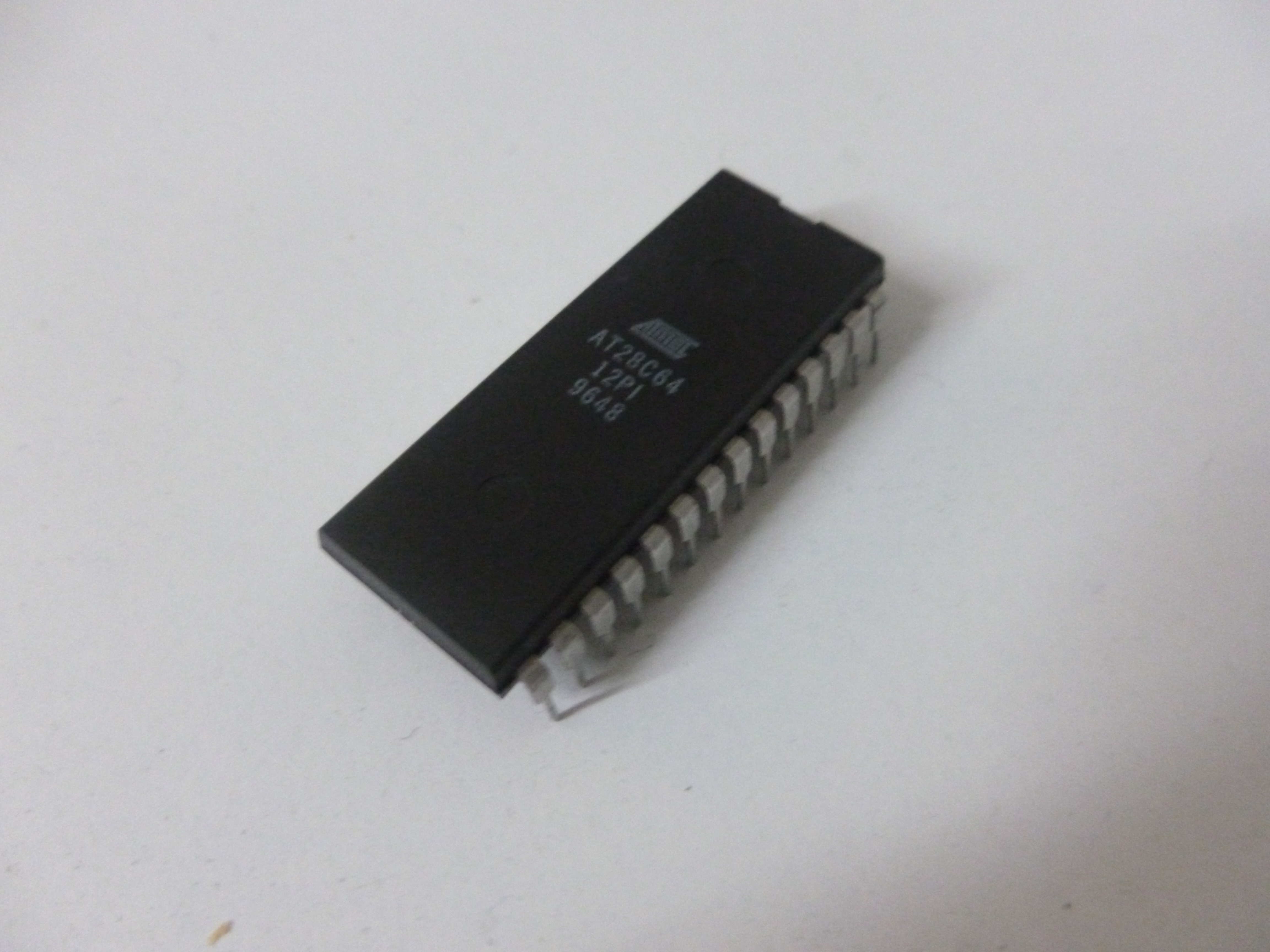 AT28C64 EPROM ICs (64K 10 8) CMOS (OEM) -, (AT28C64-12PC) (AT28C64-15PC) (8K 10 8)