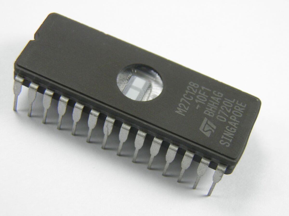 EPROM IC (CDIP-28, STMicroelectronics) (M27C128-10F1)