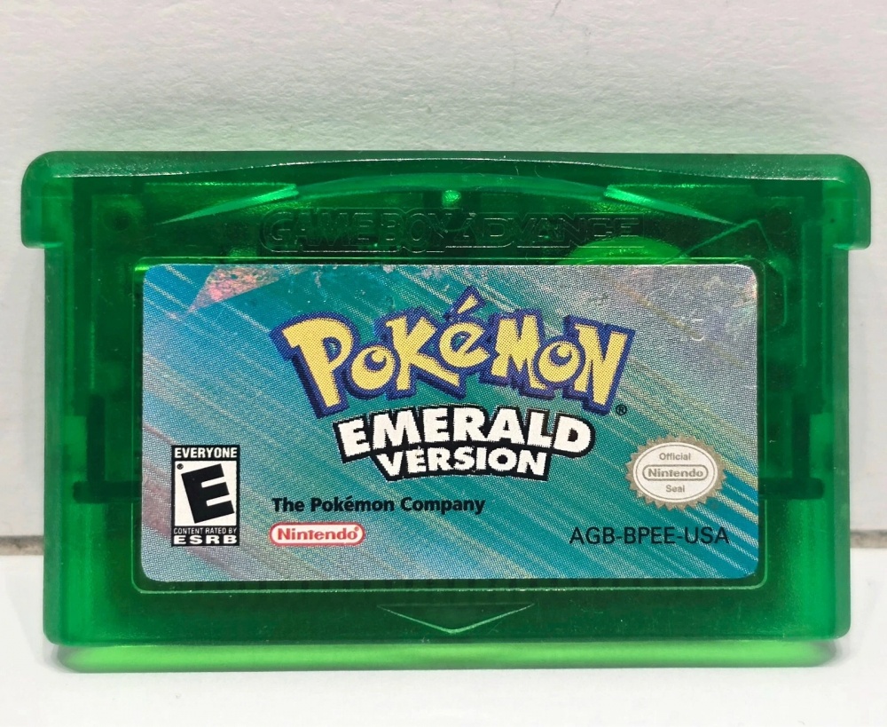 Pokémon Emerald Version (GBA) (Used)