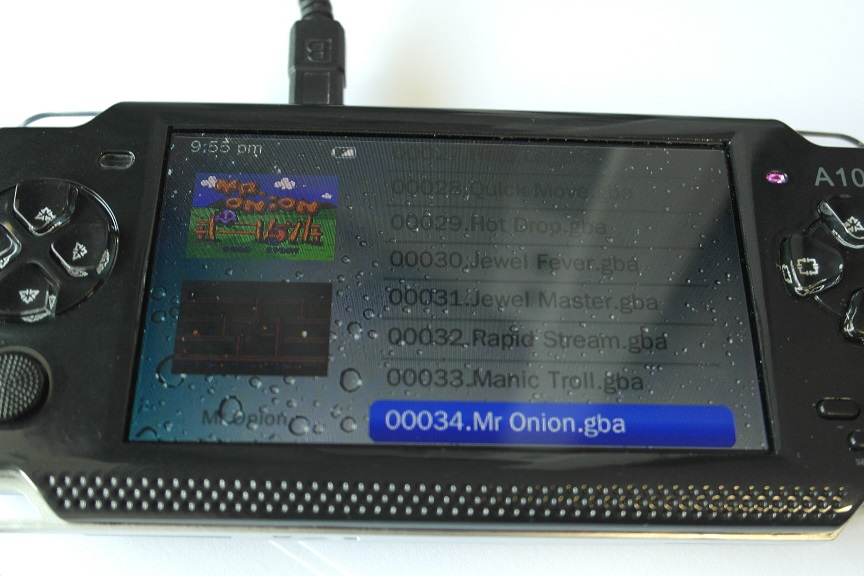 Handheld Console Game Player 8gb with 2500 games, black color - OEM