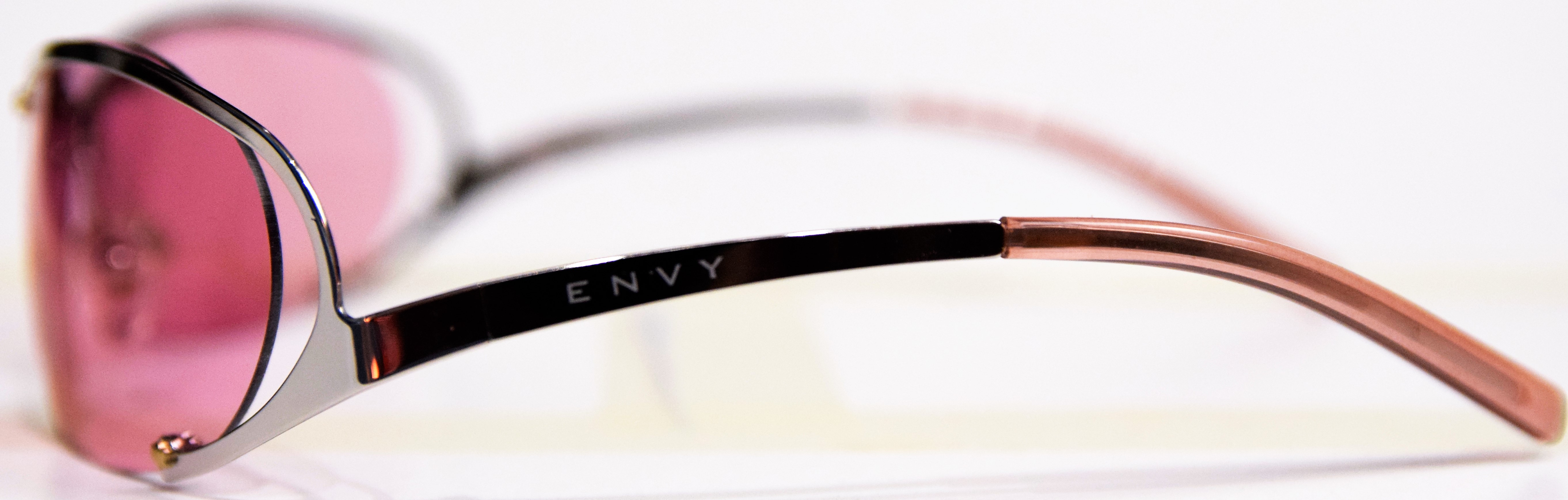 Γυαλιά ηλίου Vintage 2000's ENVY EN4015K 6313 SISI 100