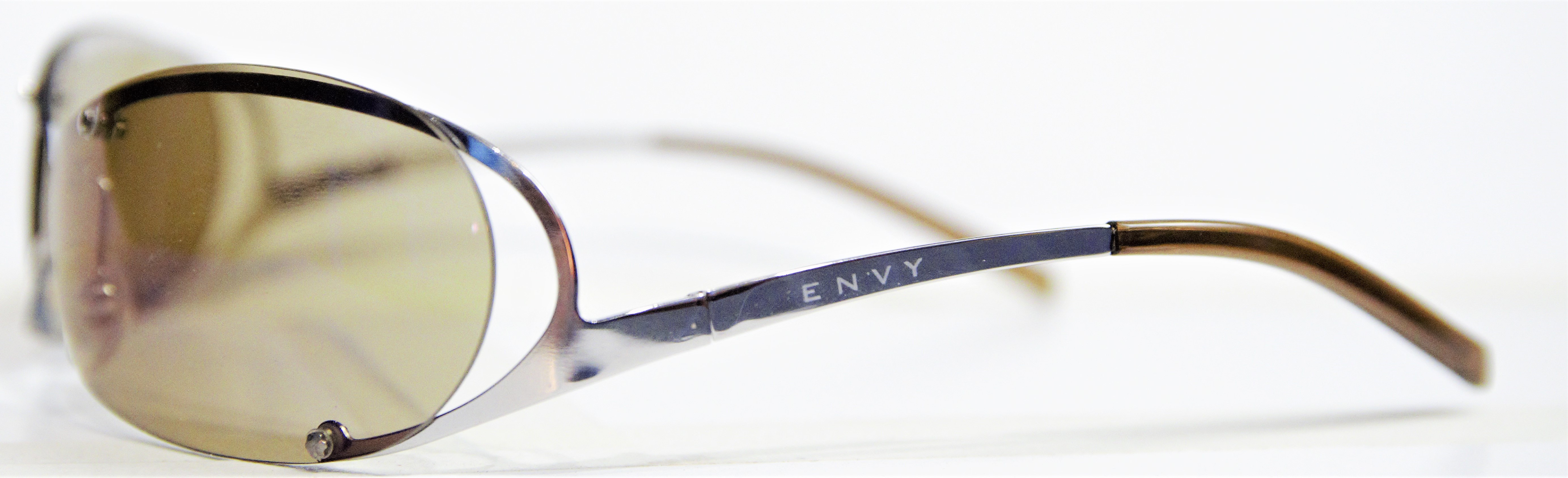 Γυαλιά ηλίου Vintage 2000's ENVY EN4015L 6313 SISI 100