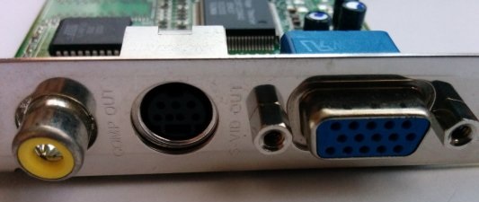 Graphics Card ATI Radeon 32MB AGP VGA R128P2 SD32M (Used)
