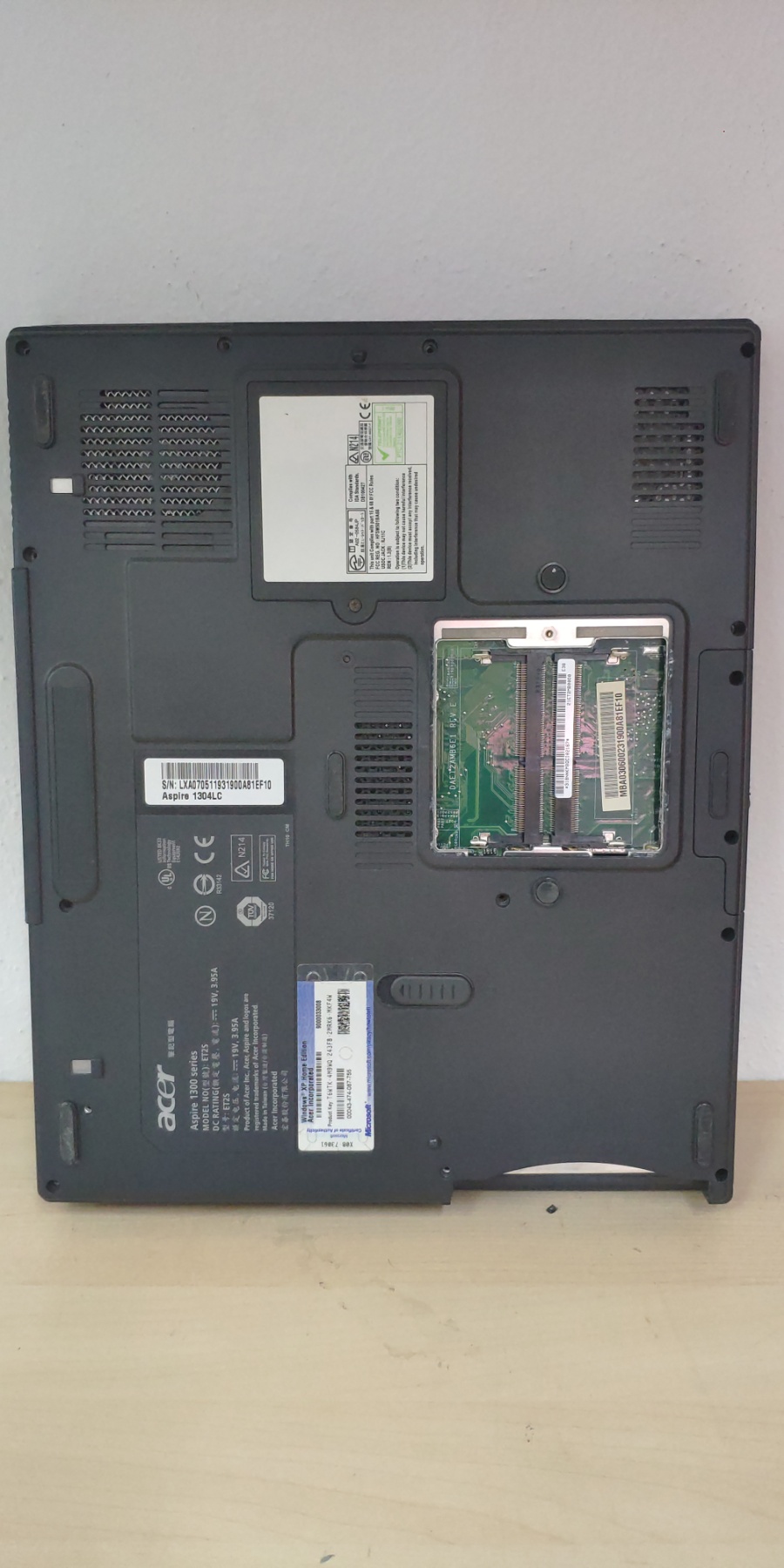 Repair Parts for Acer Aspire 1300 series ET2S