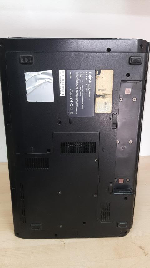 Ανταλλακτικά για λάπτοπ Fujitsu Amilo Li 3710