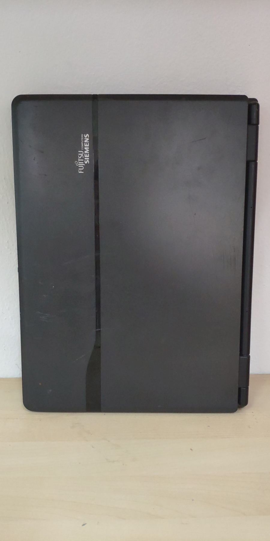 Ανταλλακτικά για λάπτοπ Fujitsu Amilo Pi 2550