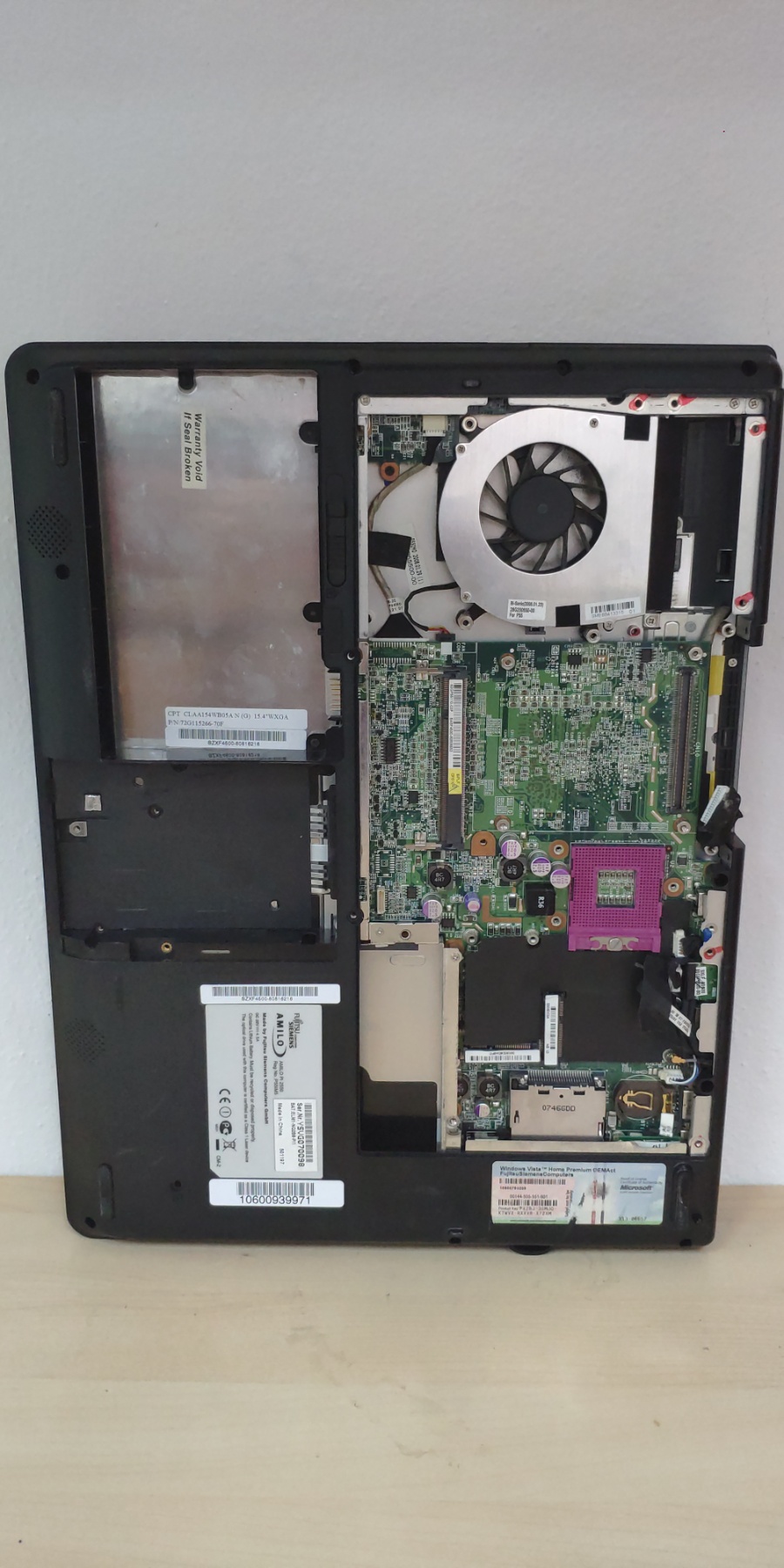 Ανταλλακτικά για λάπτοπ Fujitsu Amilo Pi 2550