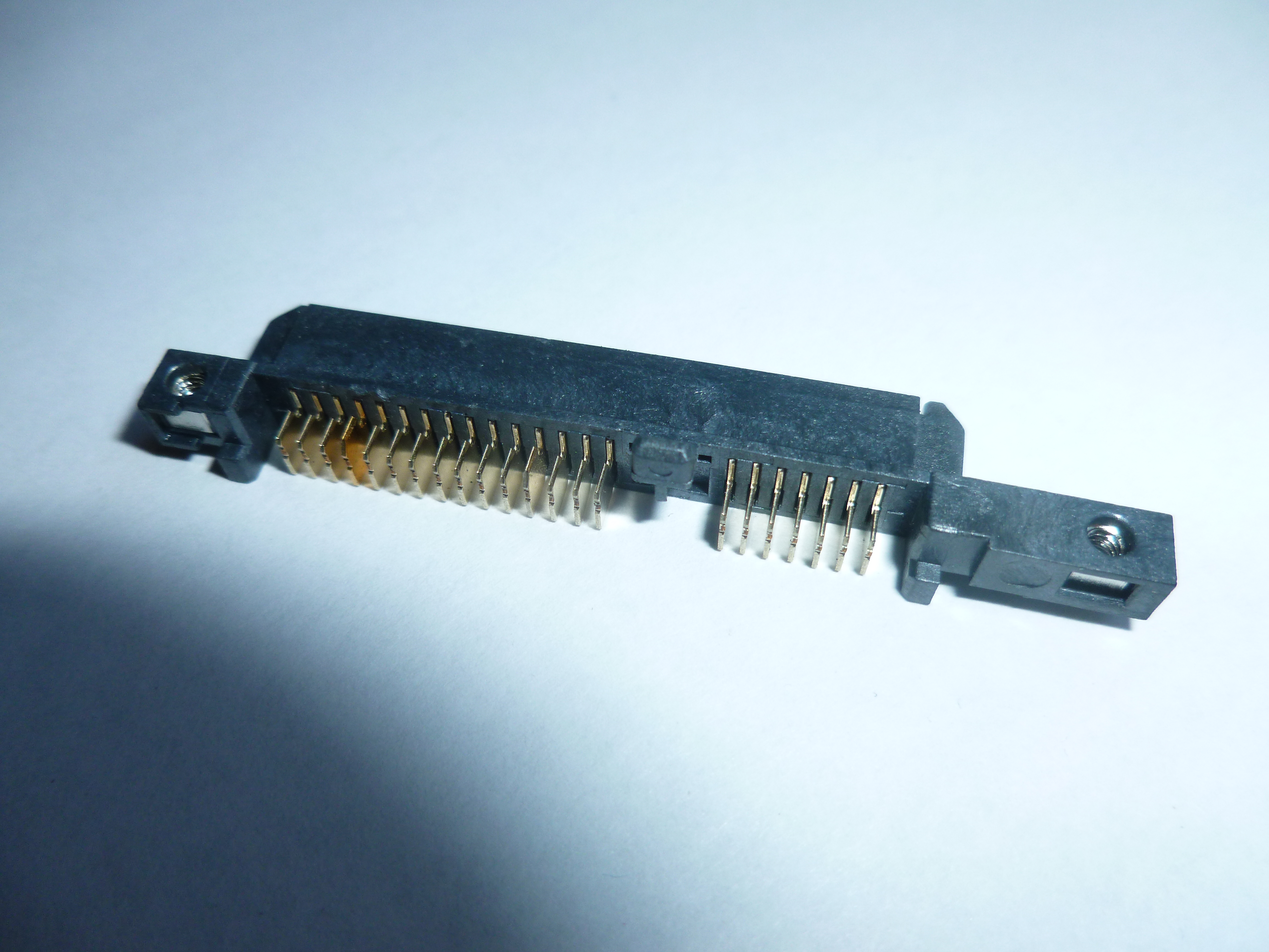 SATA Connector for HP Pavilion DV6000 DV9000 Notebook (N00620) (OEM) (Hard)