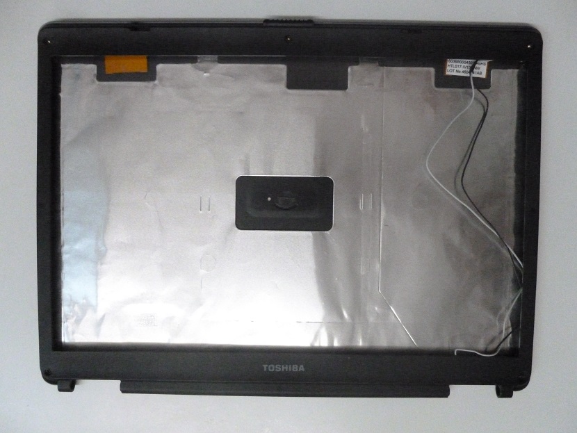 Toshiba Satellite A100 - 233 LCD Cover Case (USED)