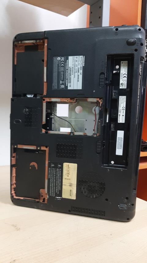 Ανταλλακτικά για λάπτοπ Toshiba Satellite A300D *