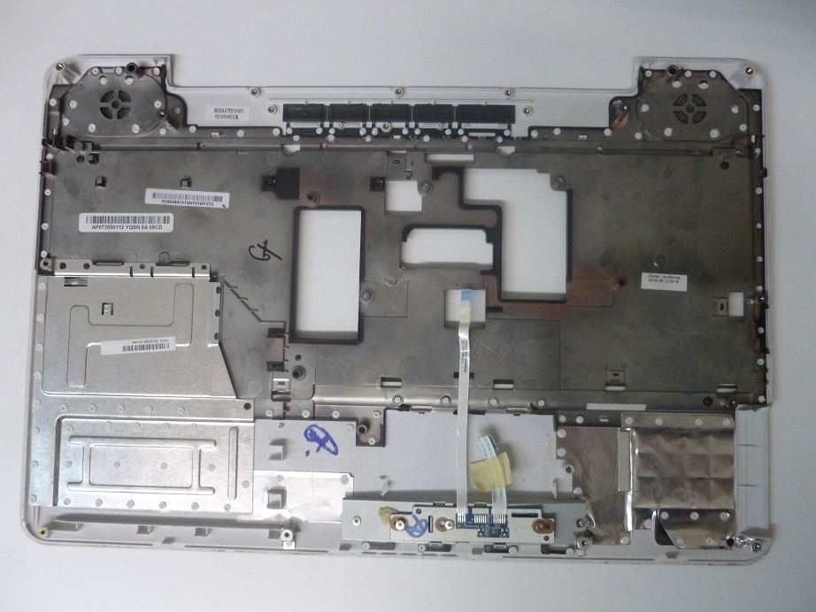 Toshiba Satellite L500 Series Mainboard Palm Rest Case (USED)