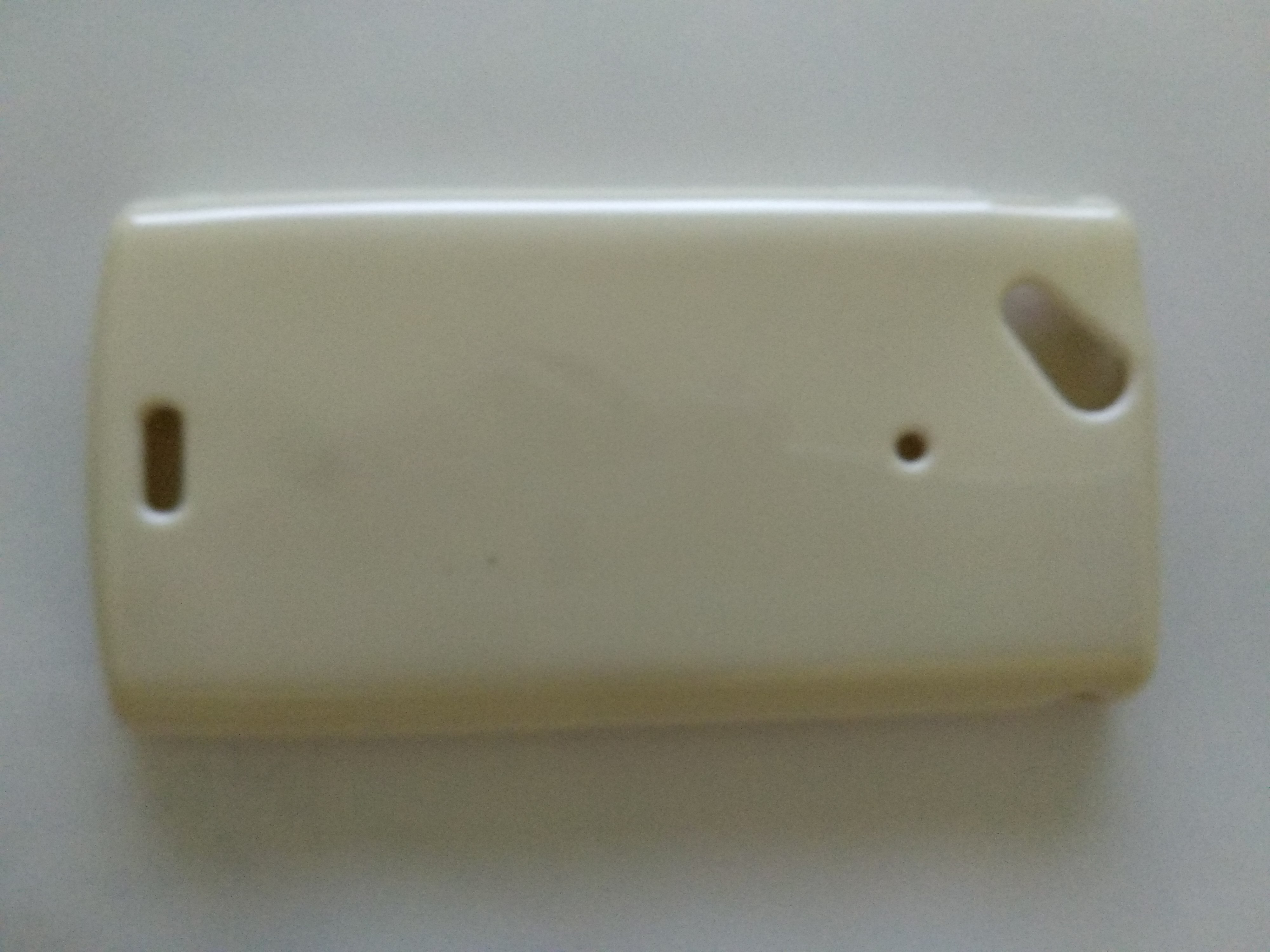White Silicone Case pouch for Sony Ericsson Xperia Arc X12 / Arc S
