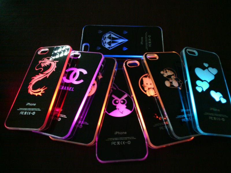 Θήκη πίσω κάλυμμα για iPhone 5/5S με φωτισμό LED Paul Frank