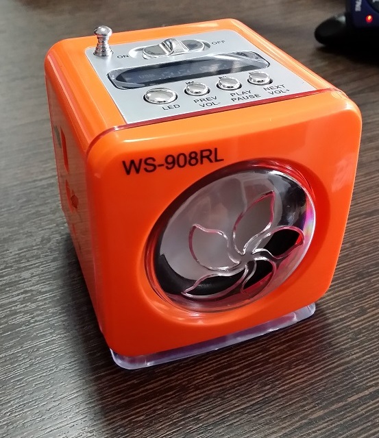 Orange Mini MP3/FM Radio Speaker with Built-in MP3 Player & FM Radio, USB/SD Card Playback Support (OEM-WS-908RL)