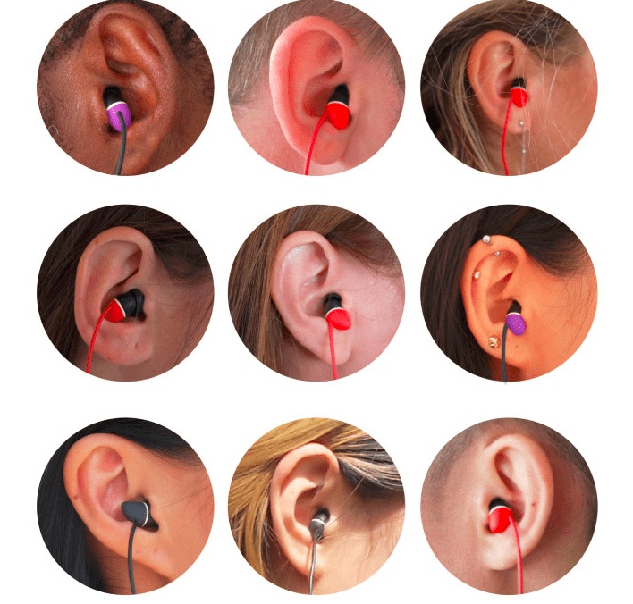 earBeans Bass earphones for moto with AUX connection in color black