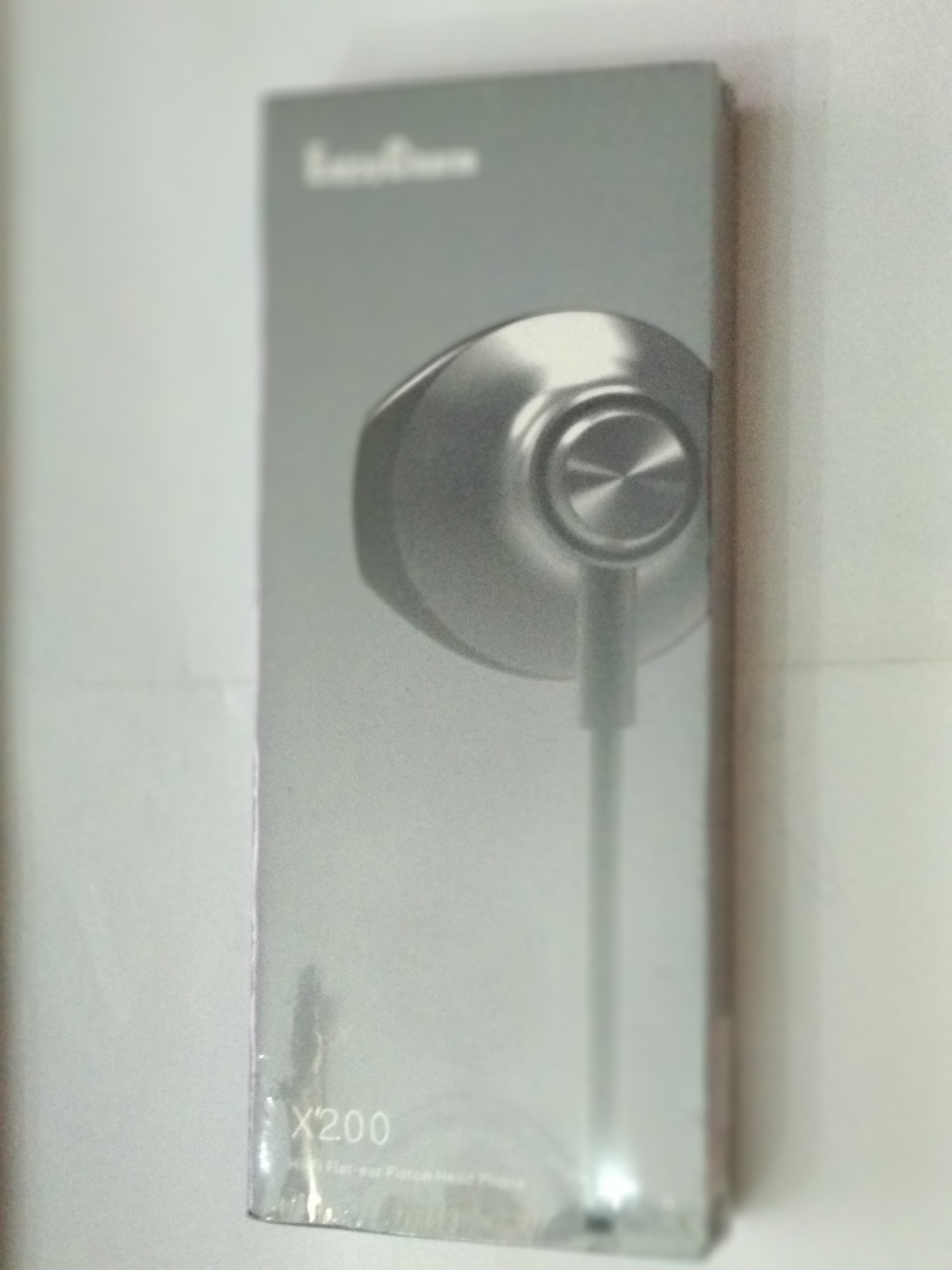 In-Earphone Stereo 3.5MM  Model:ENJOY CHARM X200  SILVER COLOR  (OEM)
